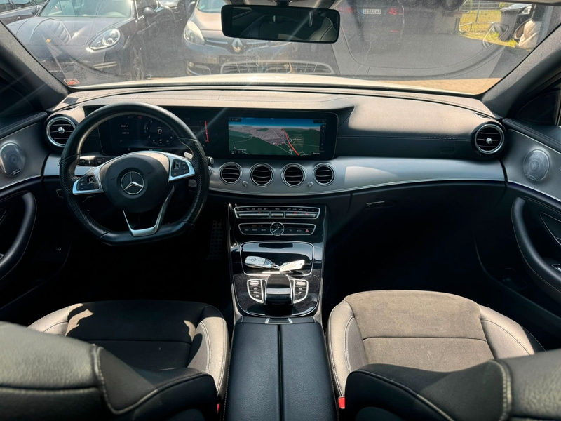 Mercedes-Benz E 220 d T AMG-LINE°PANO°WIDE°LED°KAMERA°KEYLESS! — photo 14