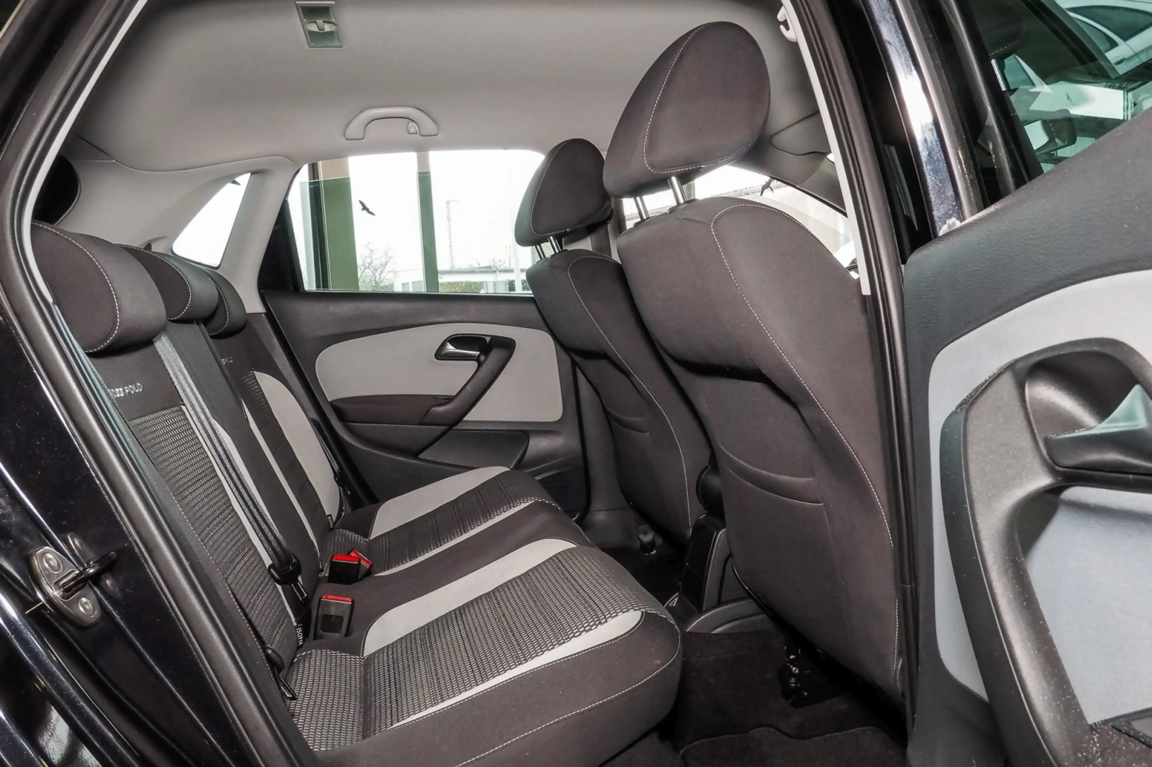 Volkswagen Polo Cross 1.4, Klima, Allwetterreifen uvm — photo 9