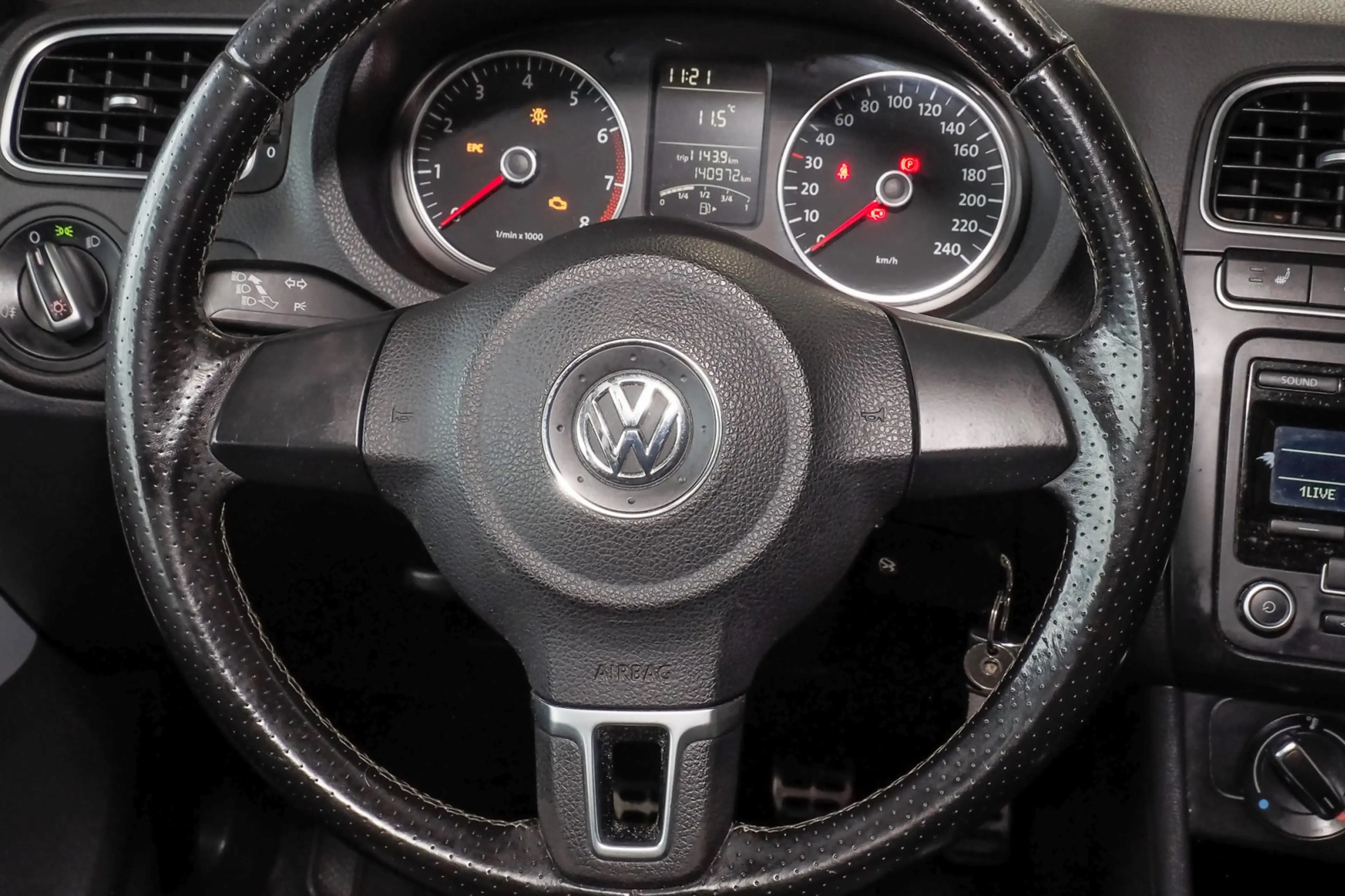 Volkswagen Polo Cross 1.4, Klima, Allwetterreifen uvm — photo 13