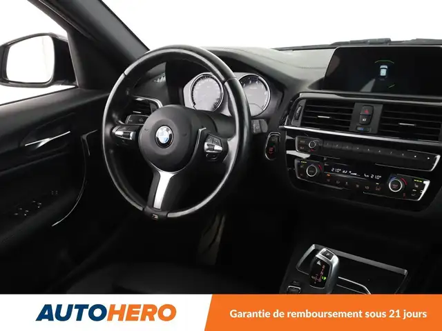 BMW 1 Series view 13