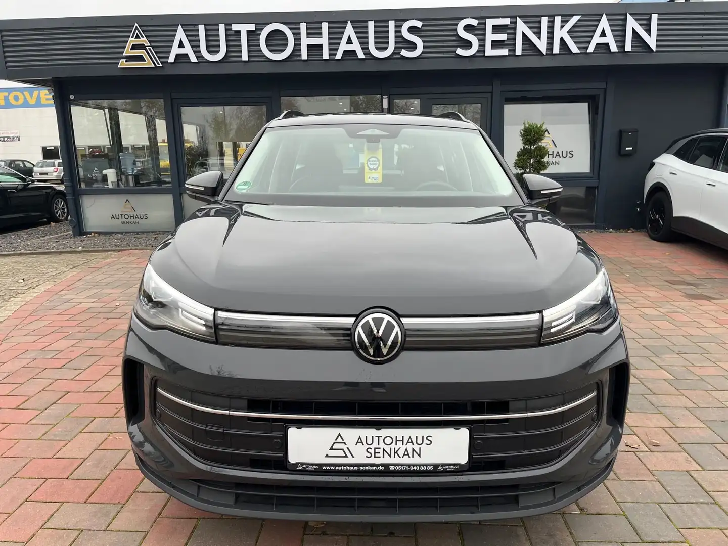 Volkswagen Tiguan 2.0 TDI DSG FACELIFT*AHK*R-CAM*VIRTUAL* Gris - 2