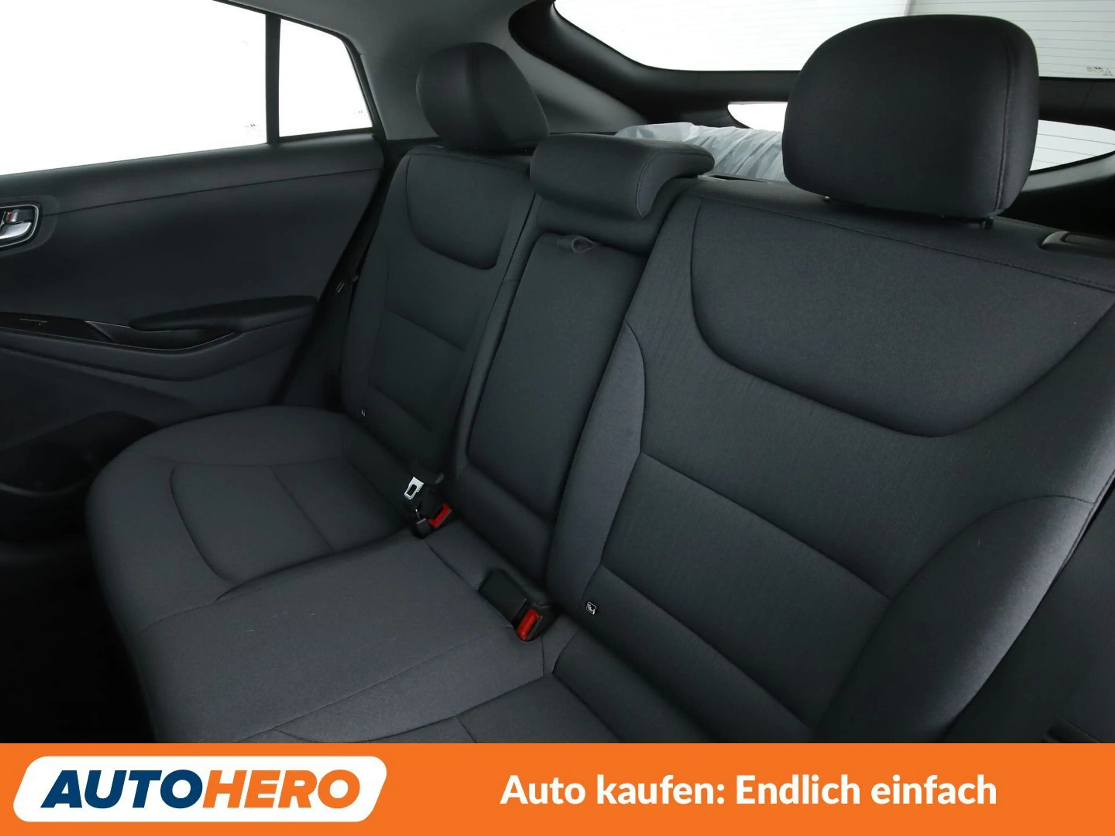 Hyundai IONIQ 1.6 Hybrid Style Aut.*NAVI*LED*CAM*SHZ*LHZ*ACC* — photo 14