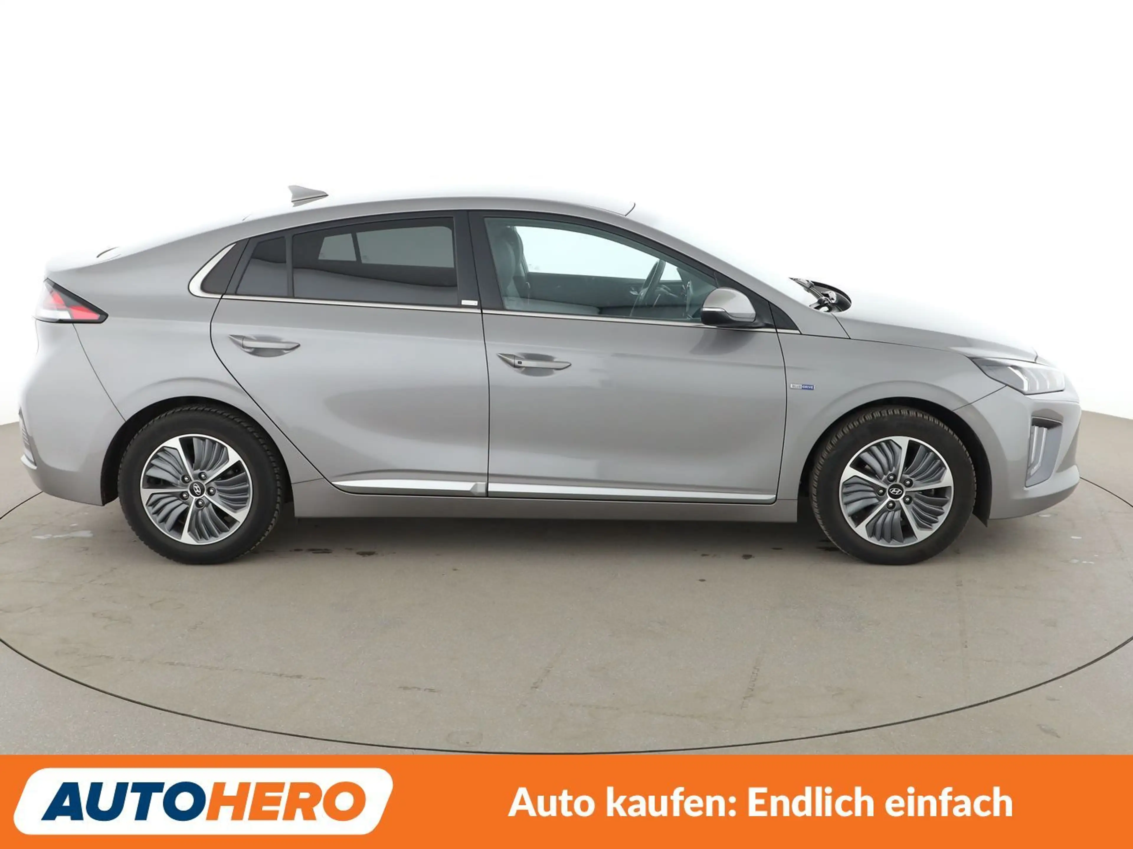 Hyundai IONIQ 1.6 Hybrid Style Aut.*NAVI*LED*CAM*SHZ*LHZ*ACC* — photo 7