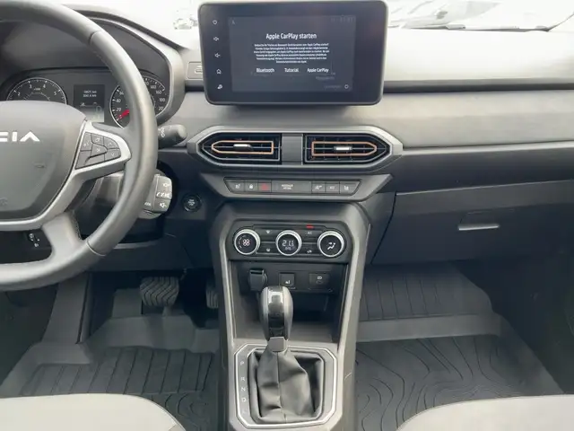 Dacia Sandero Stepway view 12