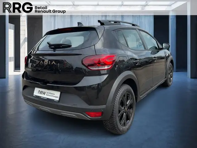 Dacia Sandero Stepway view 5