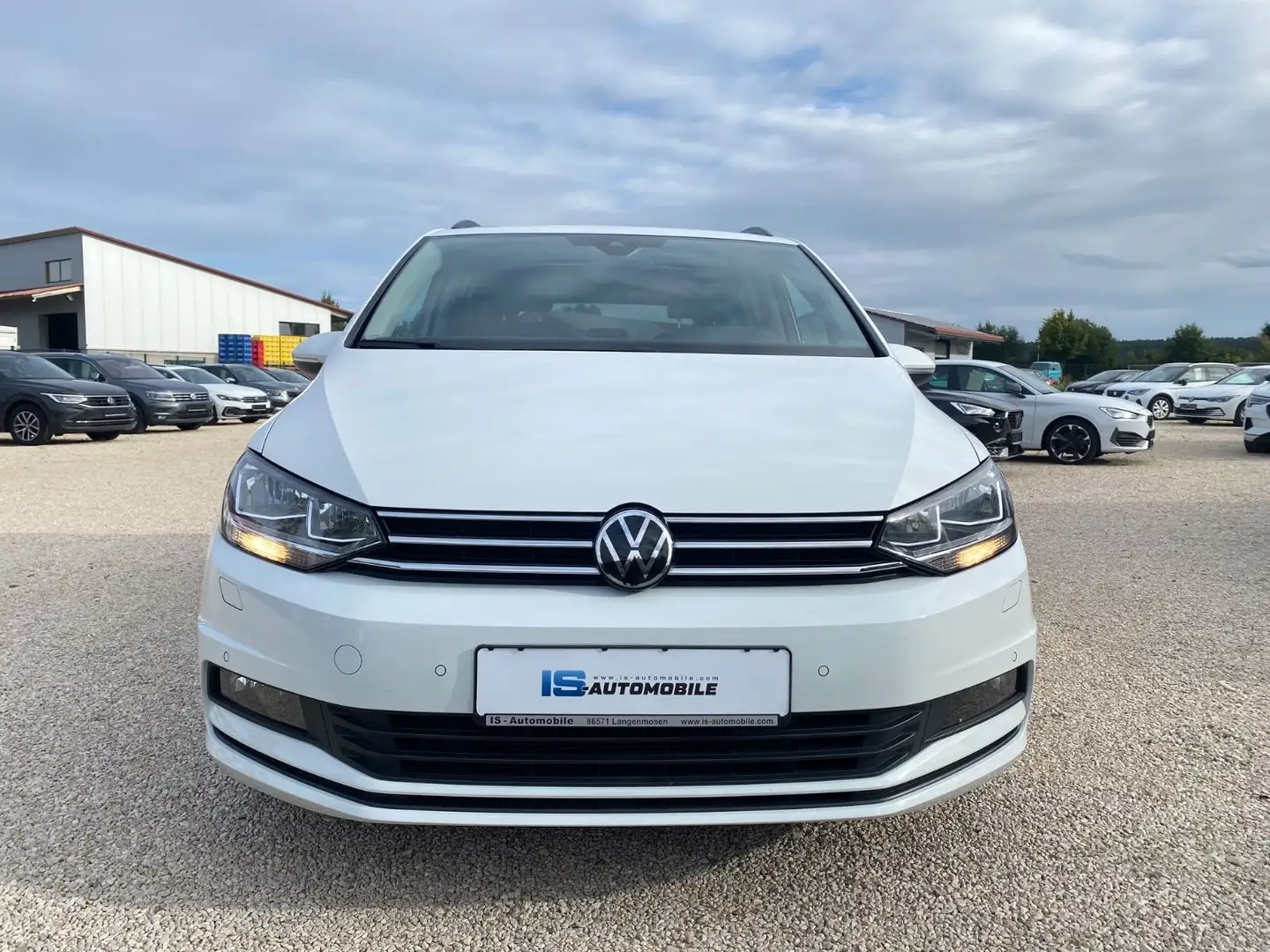 Volkswagen Touran Comfortline,NAVI,ACC,SHZ,RFK,AHK,PANORAMA Weiß - 2