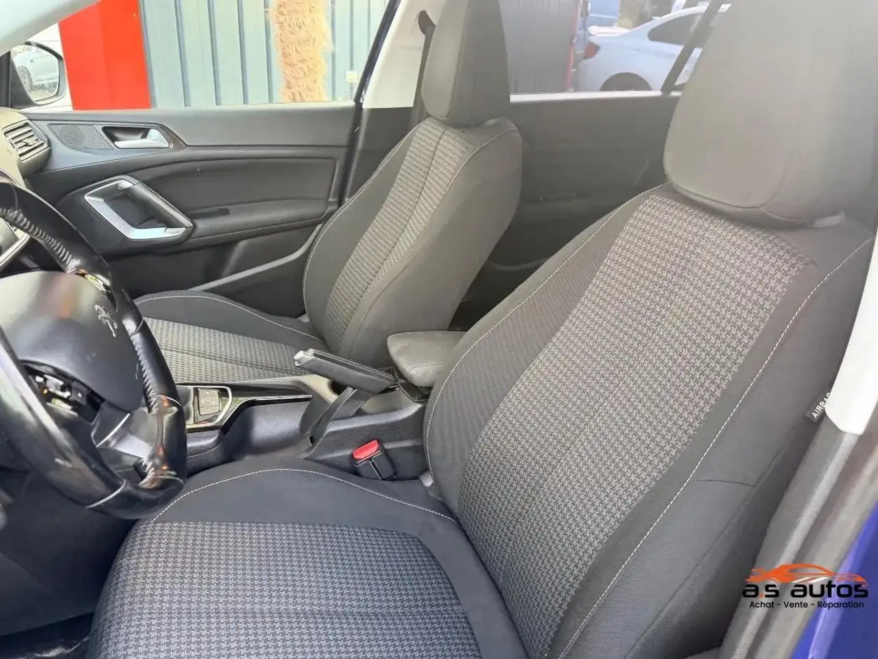 Peugeot 308 308 SW — photo 17