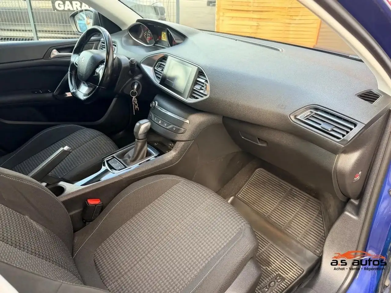 Peugeot 308 308 SW — photo 14
