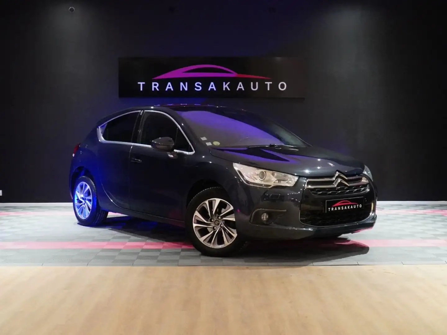 Citroen DS4 HDi 115 So Chic ETG6 Bleu - 1