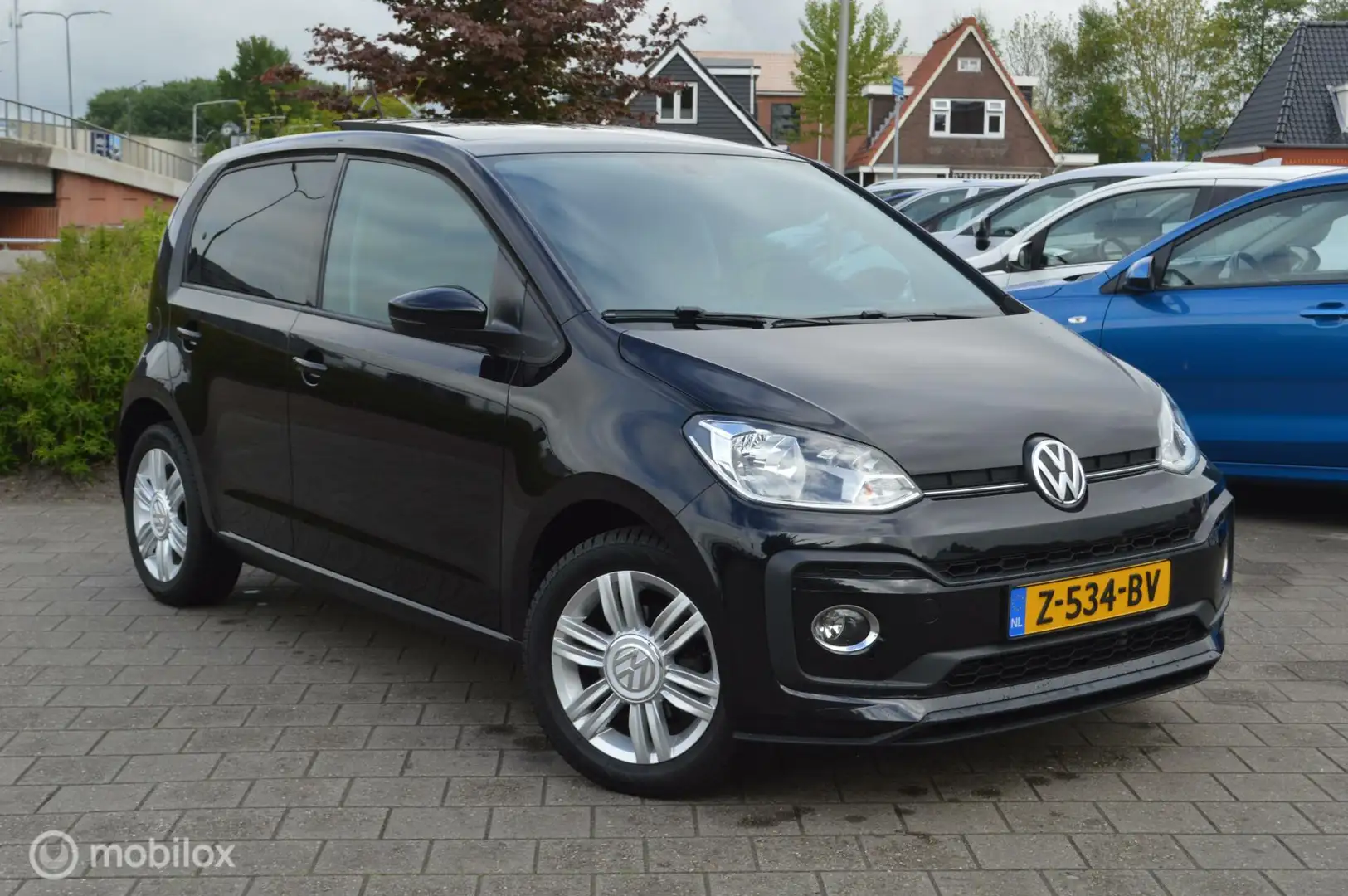 Volkswagen up! 1.0 TSI 90pk 5drs high up! | PANO-DAK | PDC Zwart - 1