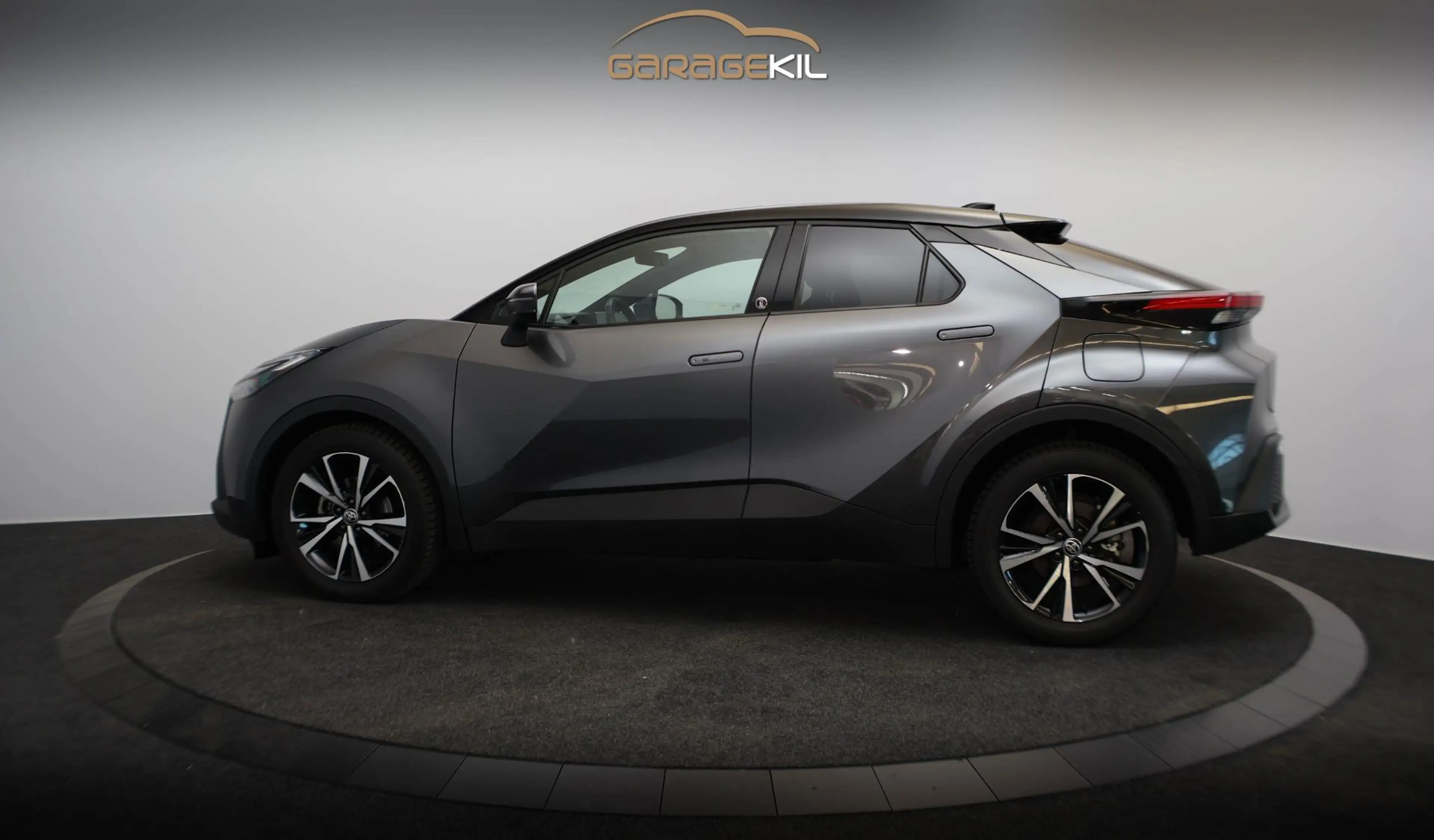 Toyota C-HR 1.8 Hybrid 140 Business Dealerdonderh. / Techniek — photo 13
