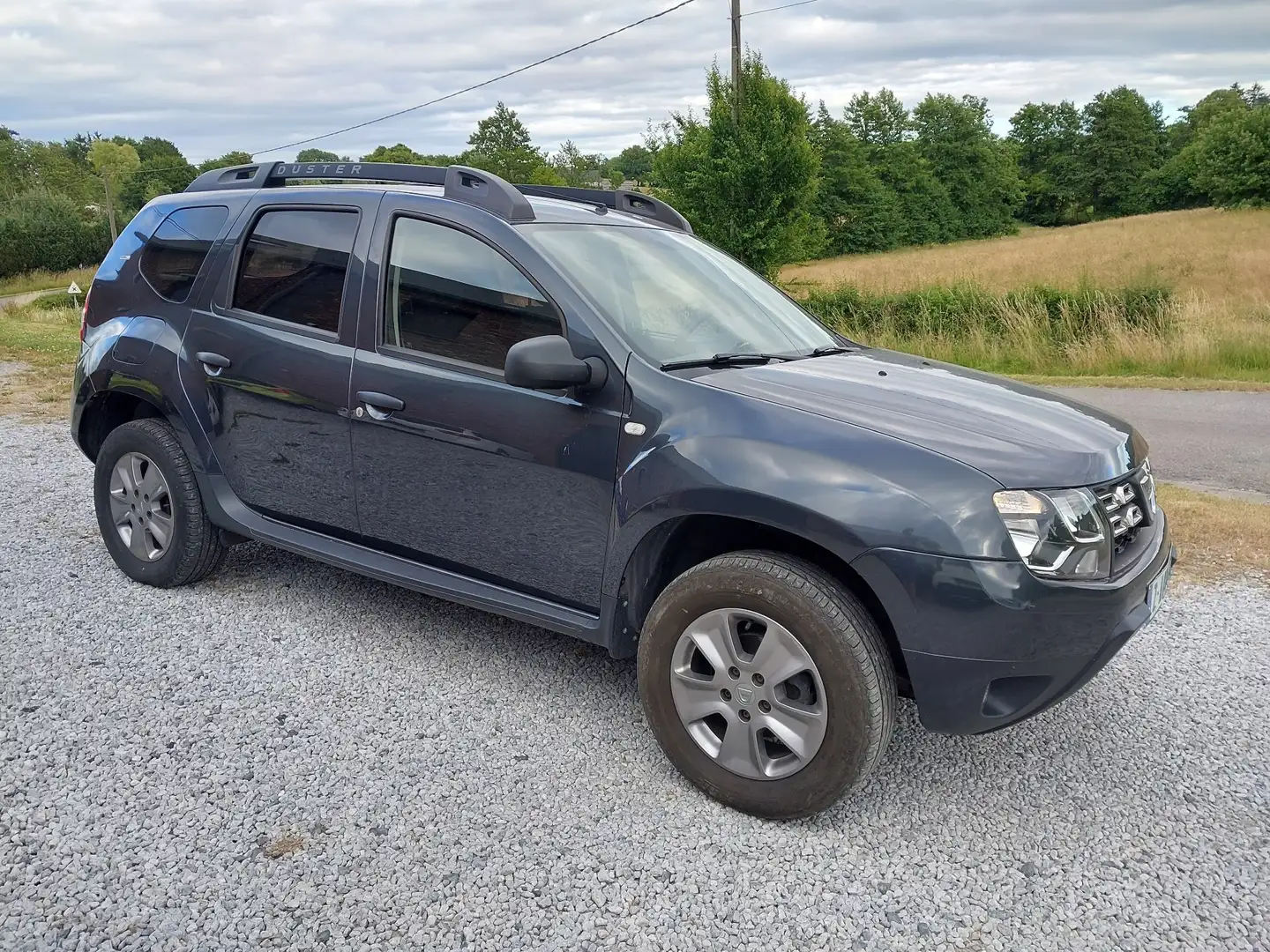 Dacia Duster 1.6i 4x2/ prête à immatriculer Gris - 2