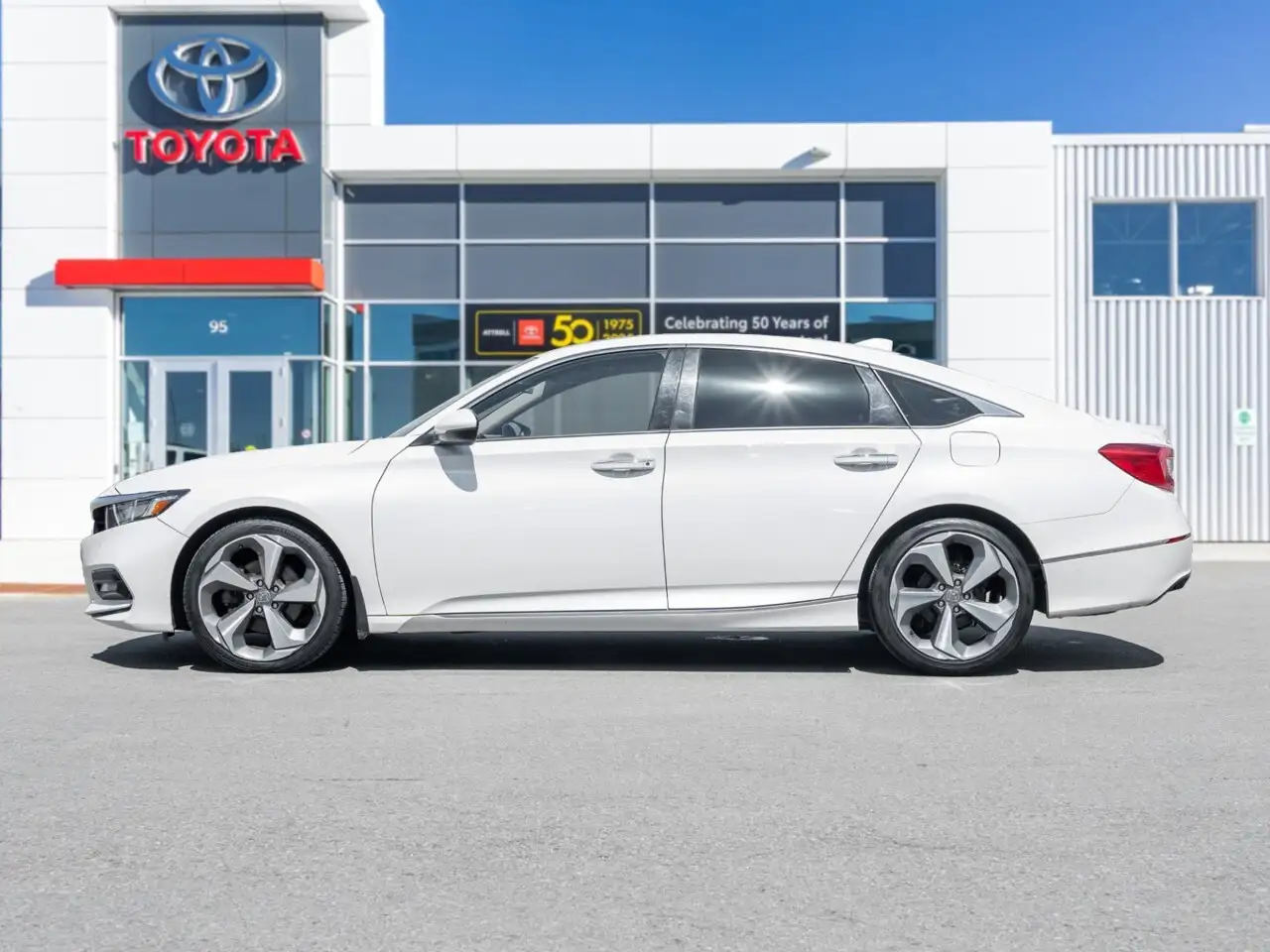 Honda Accord photo Honda Accord