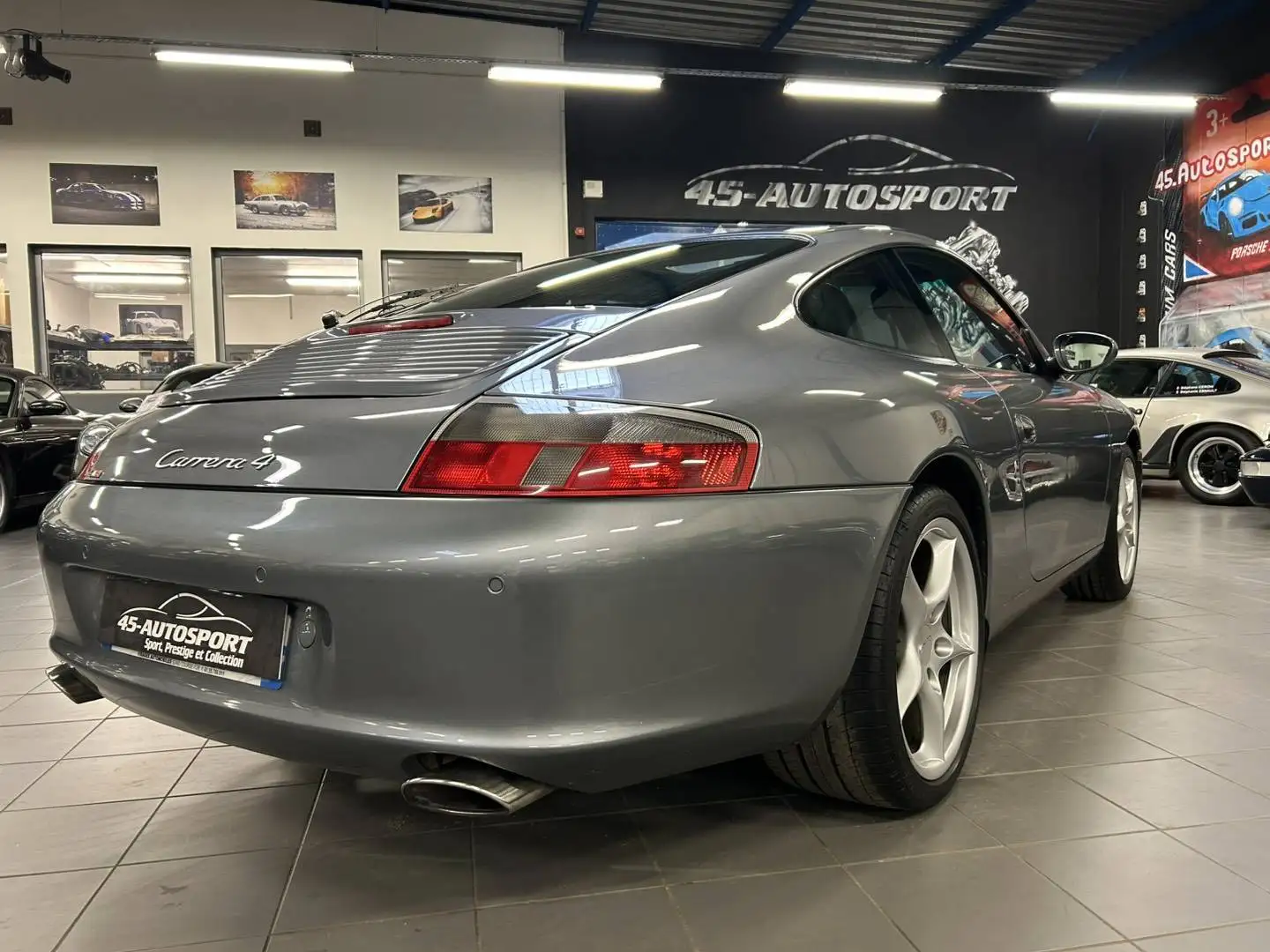 Porsche 911 996 3.6 CARRERA 4 COUPE TIPTRONIC Szürke - 2
