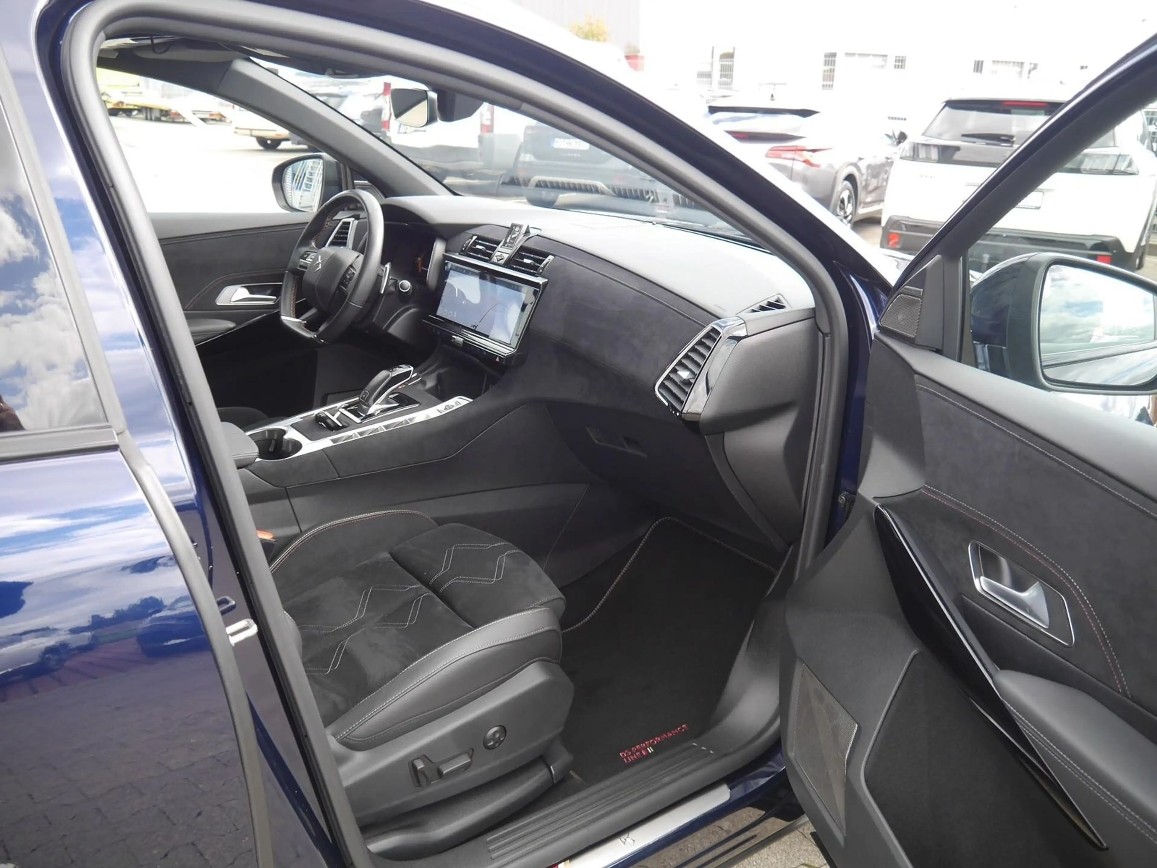 DS Automobiles DS 7 Crossback DS7 Blue HDI 130 LED/Navi/Pano/360-Grad — photo 11