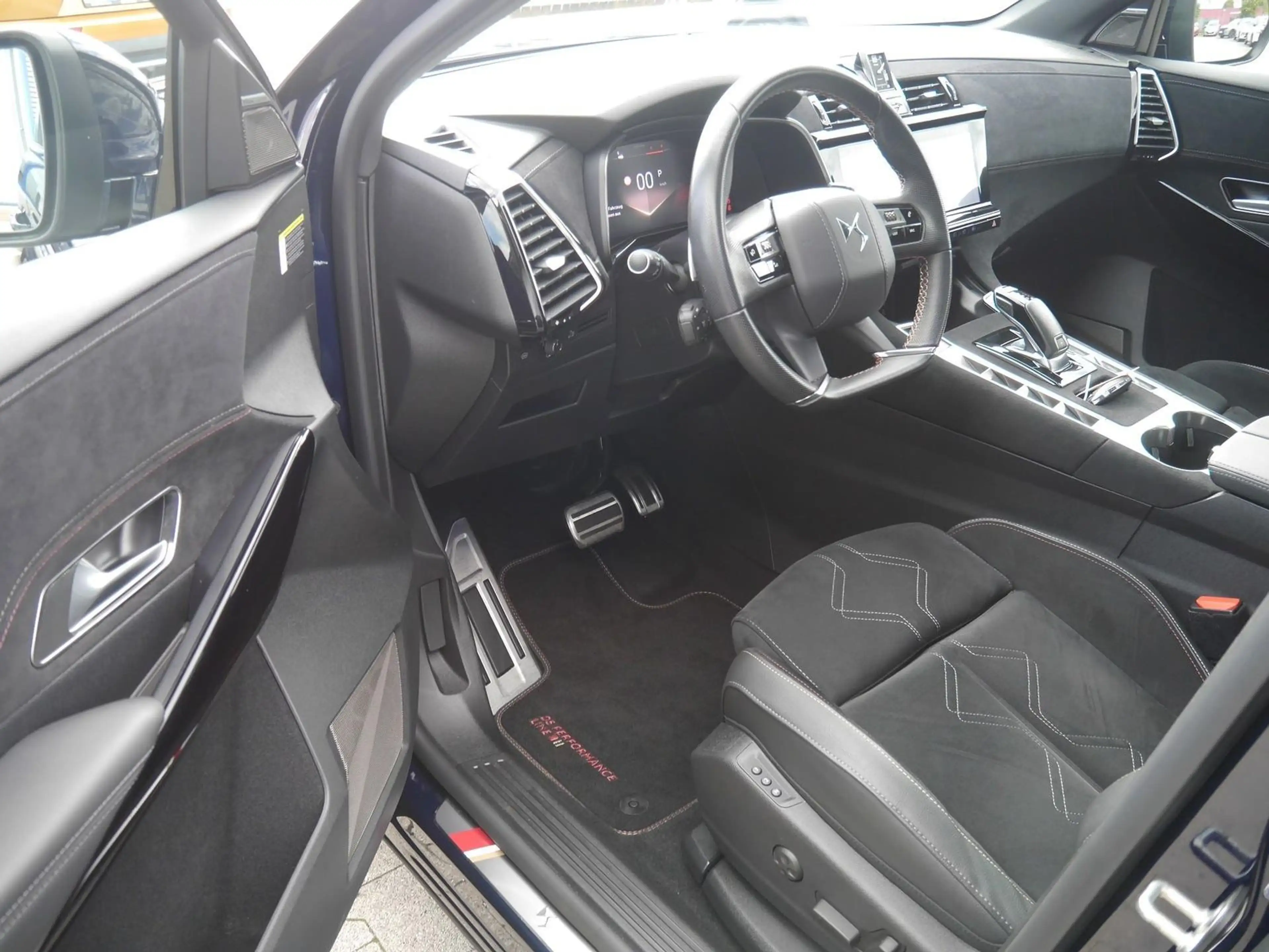 DS Automobiles DS 7 Crossback DS7 Blue HDI 130 LED/Navi/Pano/360-Grad — photo 13