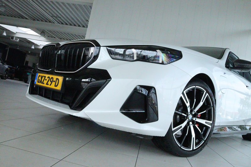 BMW 530 5-serie Touring 530e M-Sport Pro | Adapt. Cruise | — photo 5