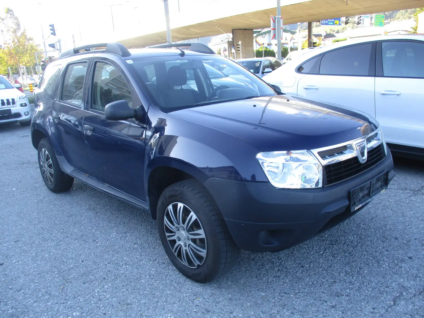Dacia Duster Ambiance 4x2 Blau - 1