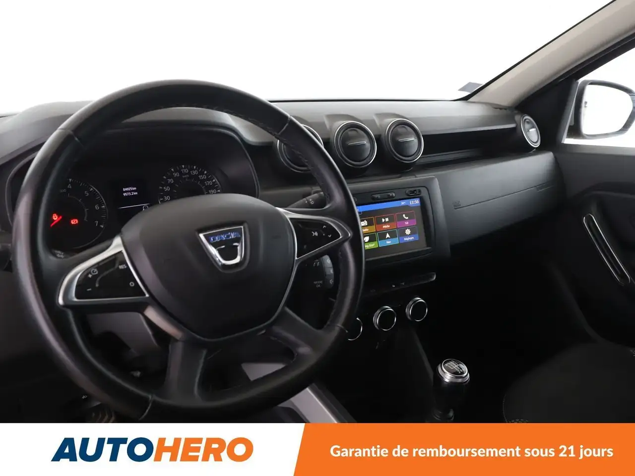 Dacia Duster — photo 11