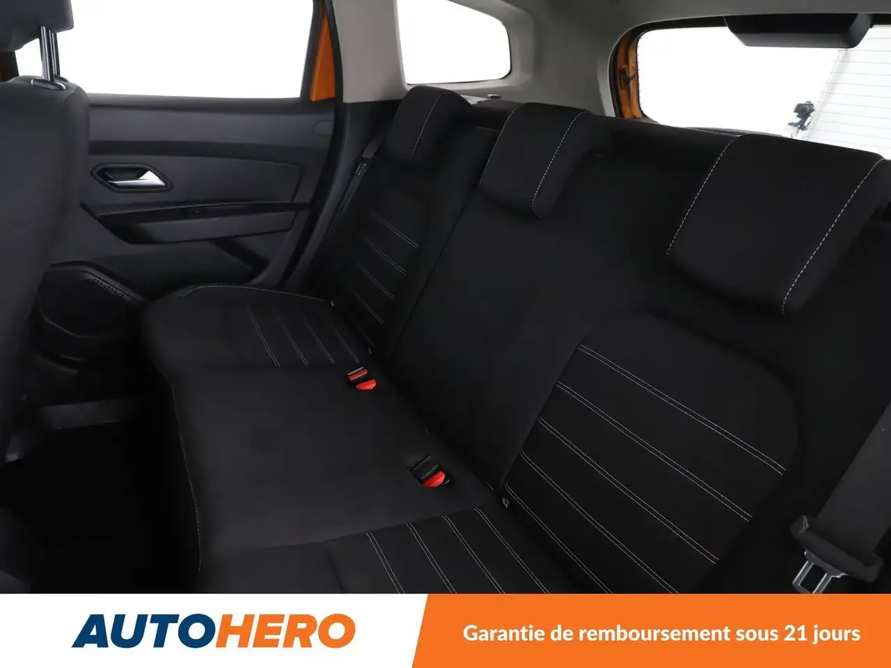 Dacia Duster — photo 14