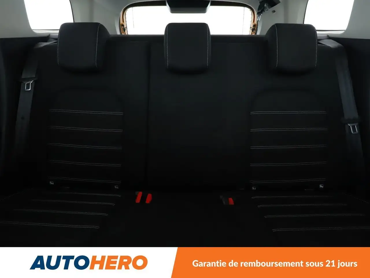 Dacia Duster — photo 15
