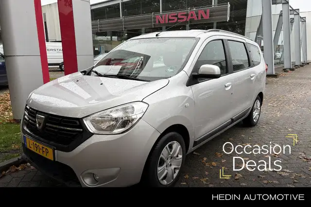 Dacia Lodgy 1.2 TCe Lauréate 7p. NAV | BLUETOOTH | TREKHAAK |