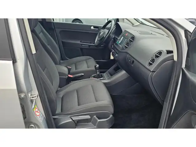 Volkswagen Golf Plus view 13