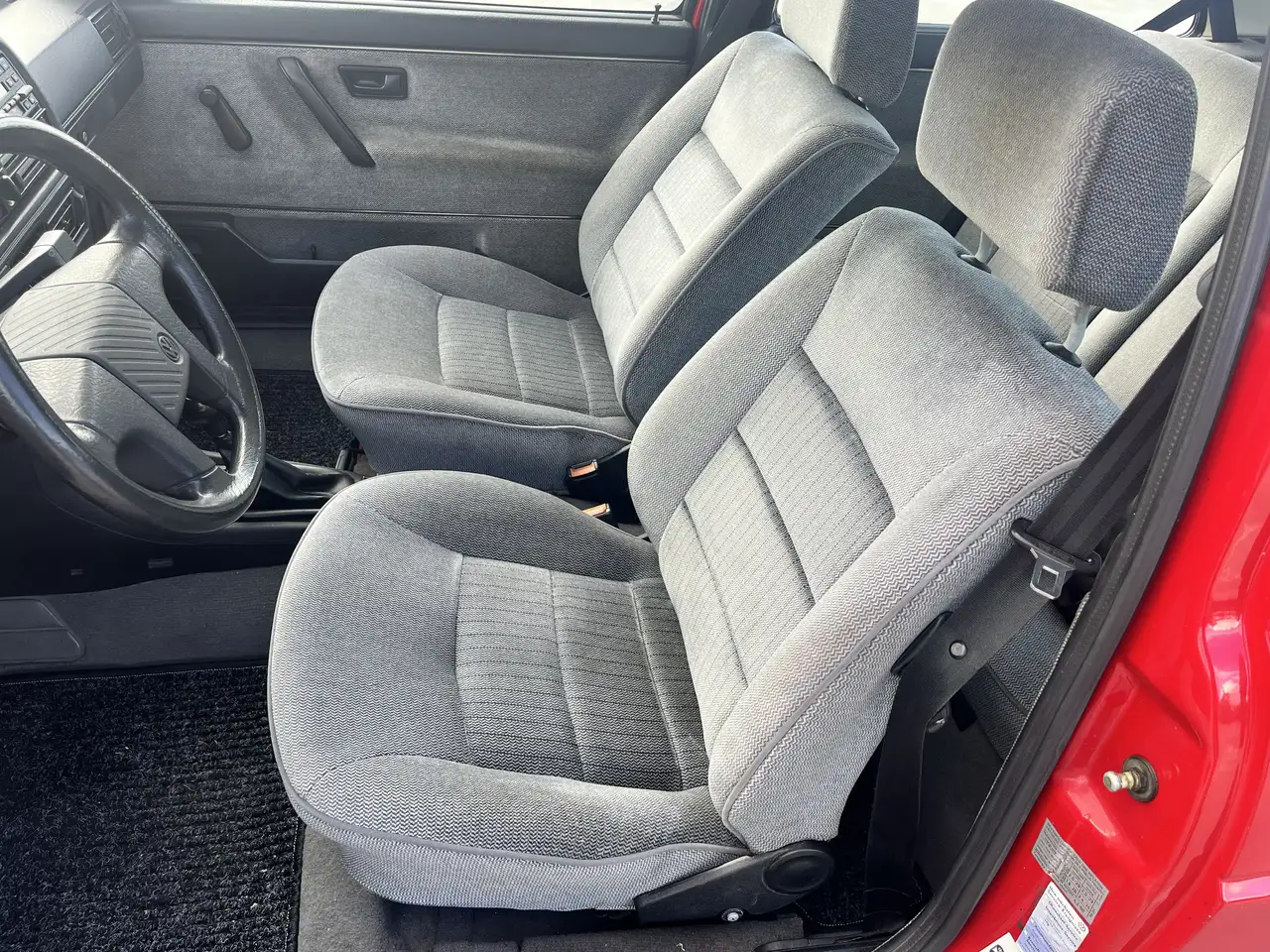 Volkswagen Golf GL 1.8 ohne SD mit Servo, ABS, Scheibenbremsen HA, foto 10