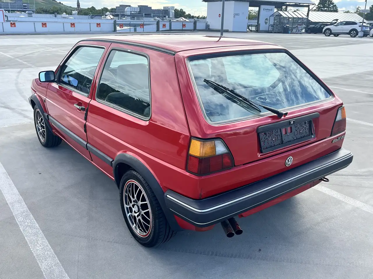 Volkswagen Golf GL 1.8 ohne SD mit Servo, ABS, Scheibenbremsen HA, foto 3