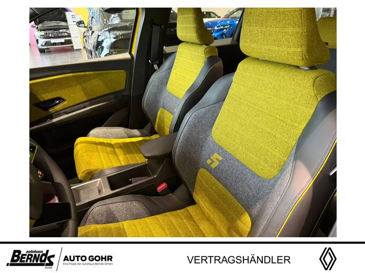 Renault R 5 Iconic Five 120 Urban Range Navigation + SHZ & LHZ 12
