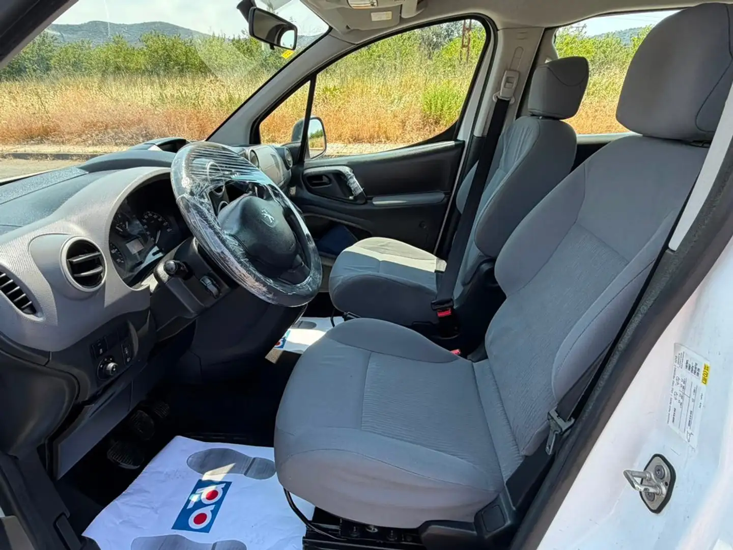 Peugeot Partner Tepee 1.6HDI Access Blanco - 2