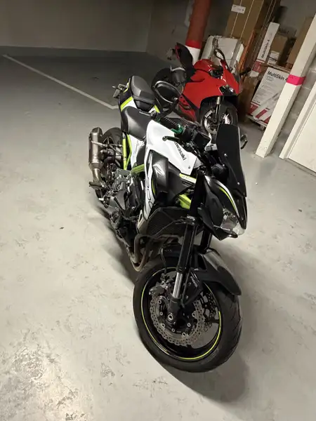 Kawasaki Z 900 - foto 5