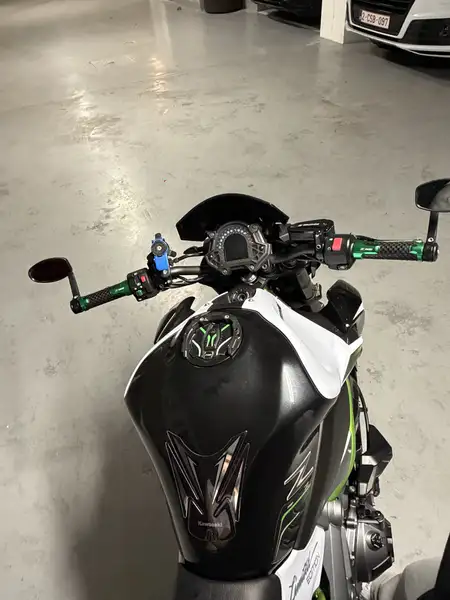 Kawasaki Z 900 - foto 7