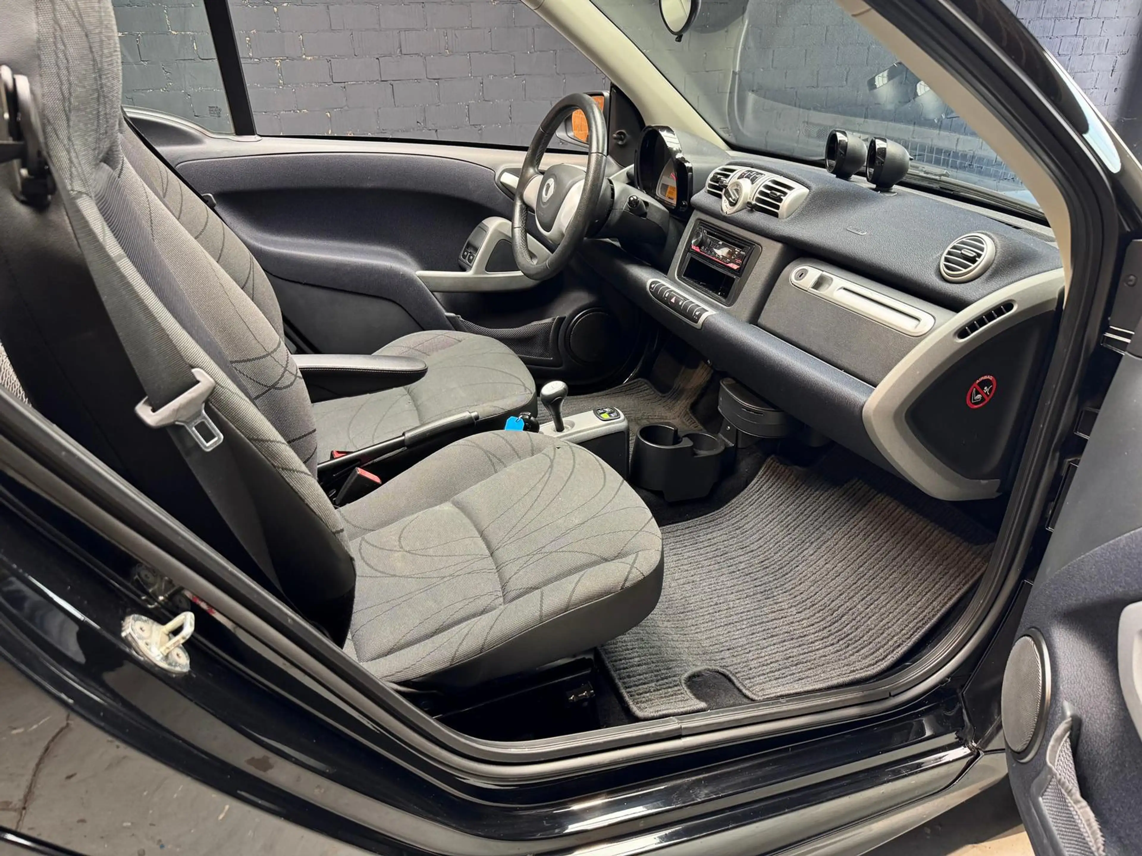 smart forTwo Micro Hybrid Drive+PASSION+RADIO+SHZ — photo 17