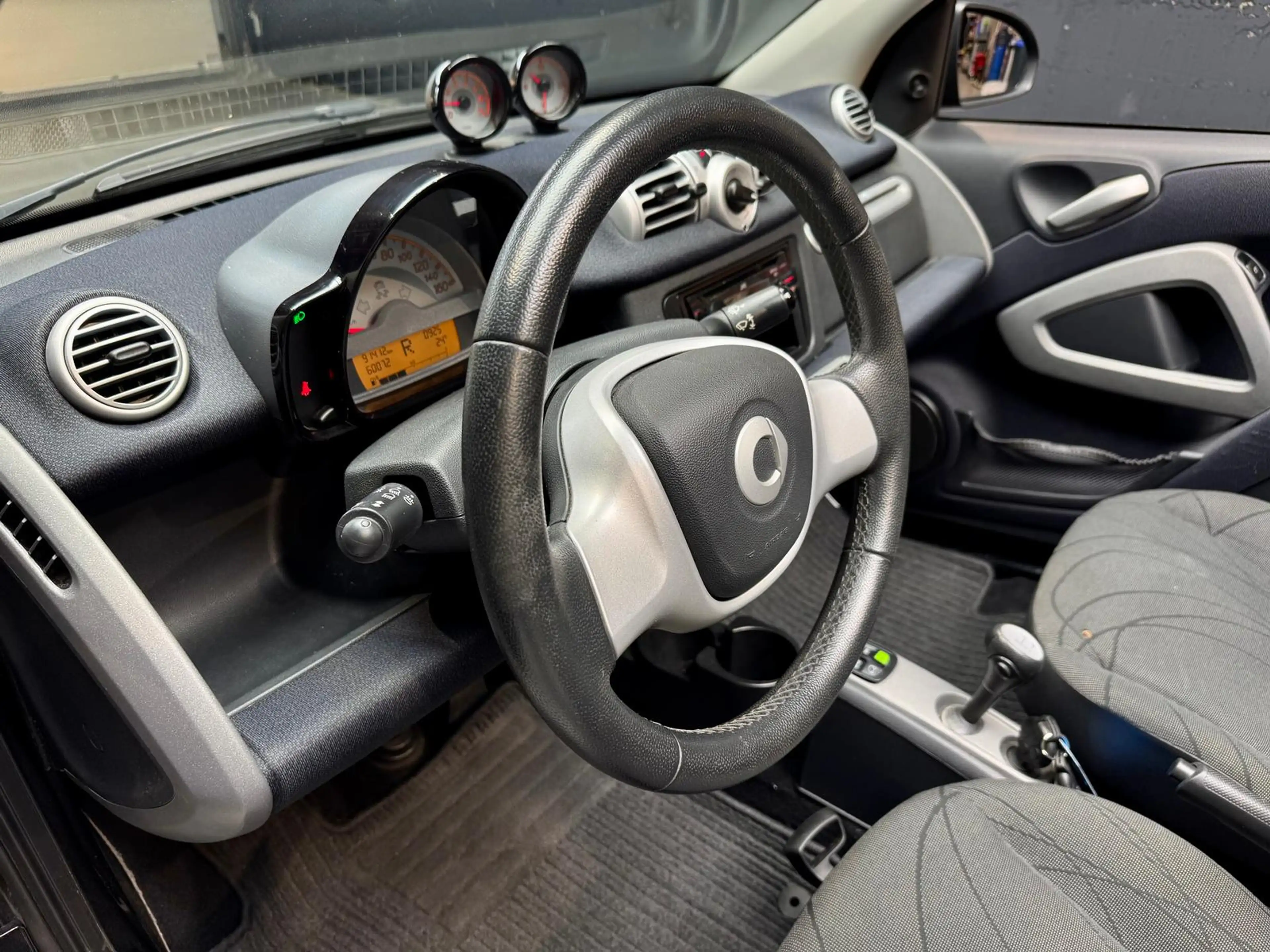 smart forTwo Micro Hybrid Drive+PASSION+RADIO+SHZ — photo 22