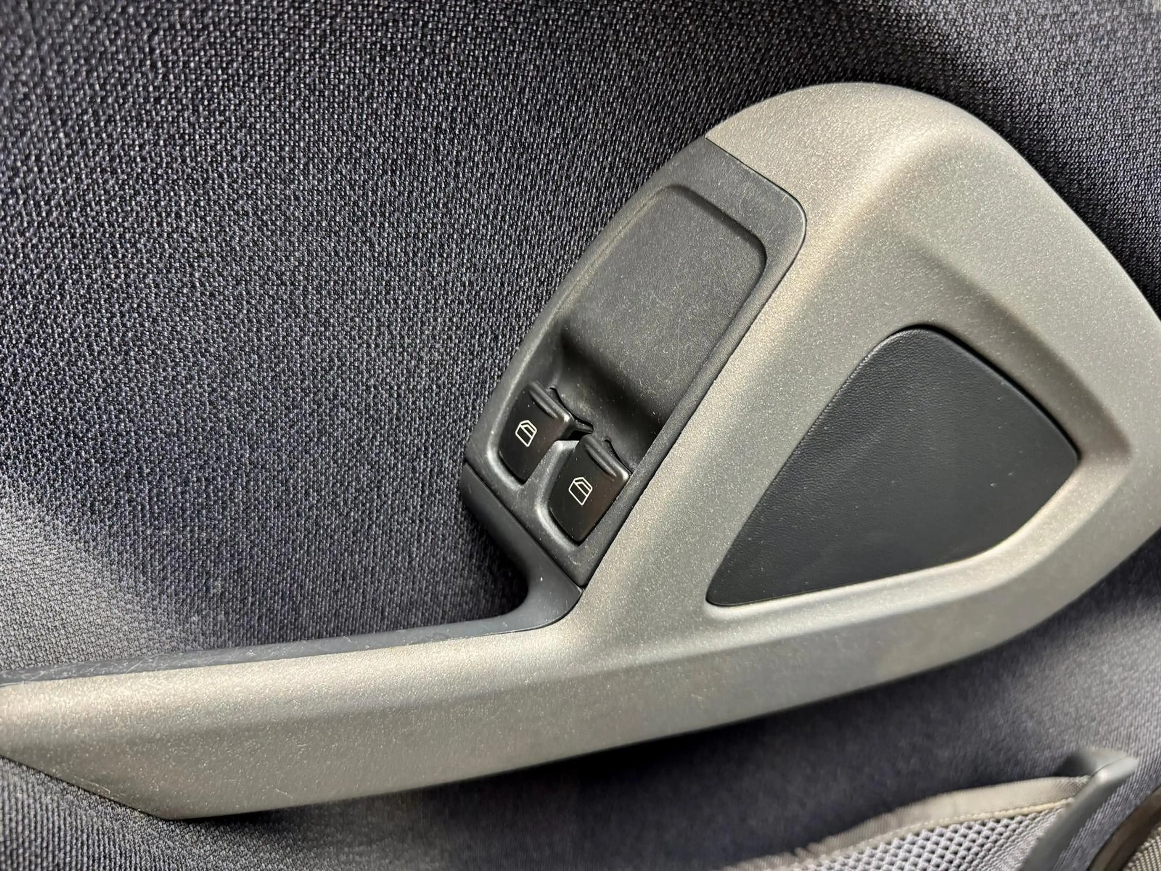 smart forTwo Micro Hybrid Drive+PASSION+RADIO+SHZ — photo 21