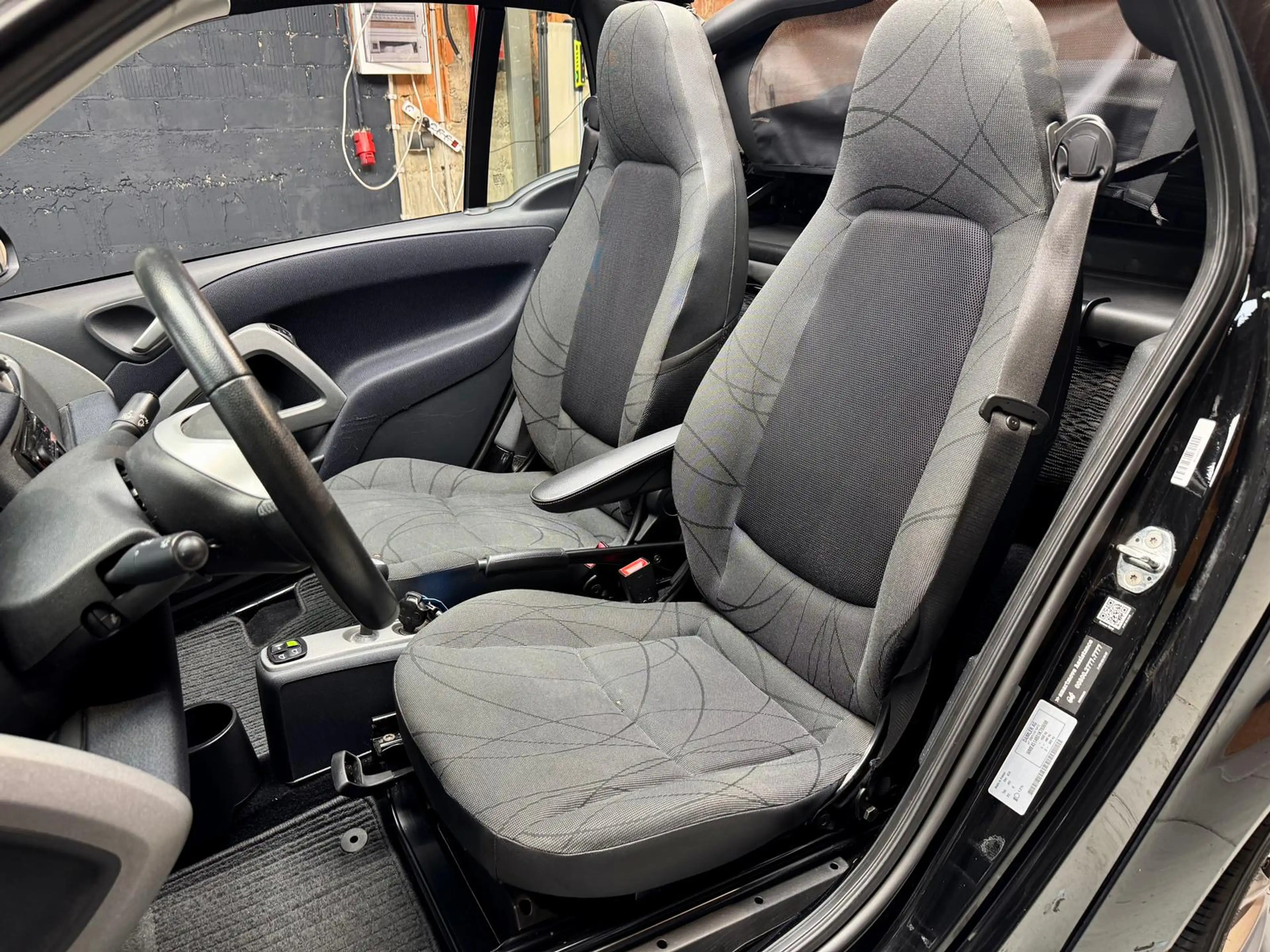 smart forTwo Micro Hybrid Drive+PASSION+RADIO+SHZ — photo 14