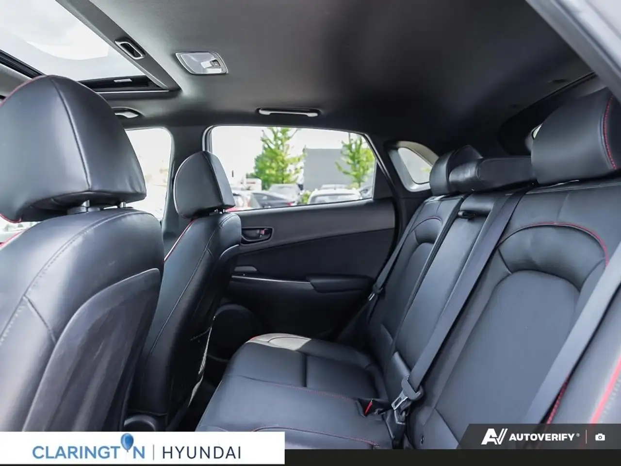 Hyundai KONA снимка Hyundai KONA
