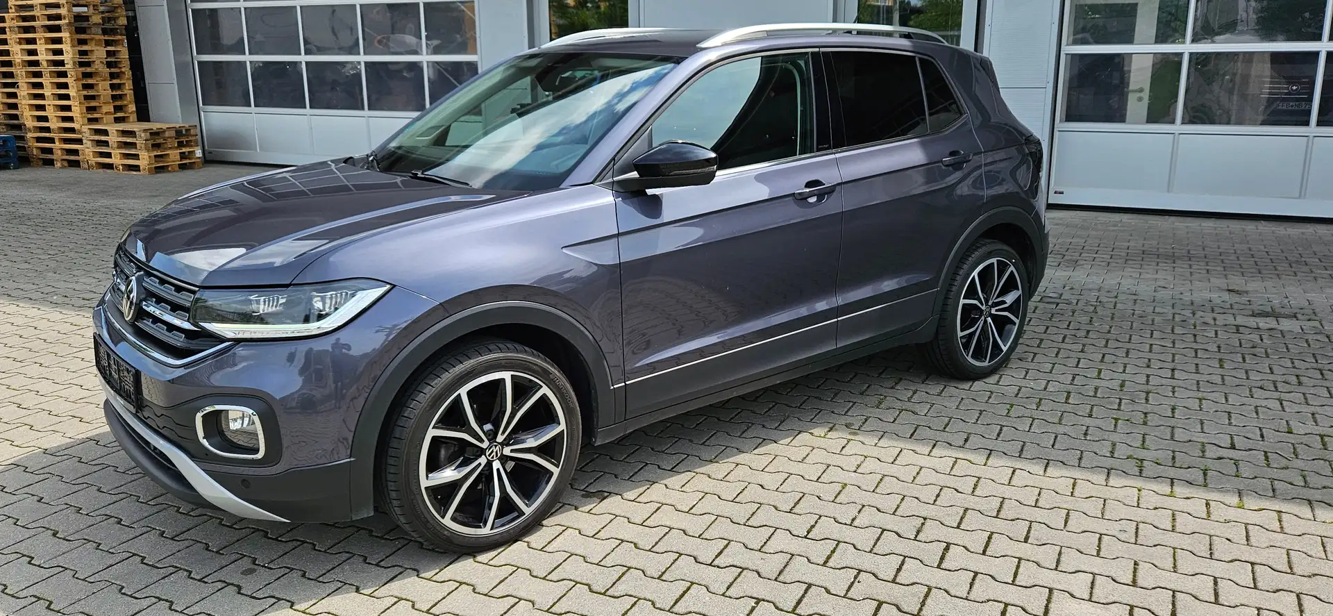 Volkswagen T-Cross Style Grau - 1