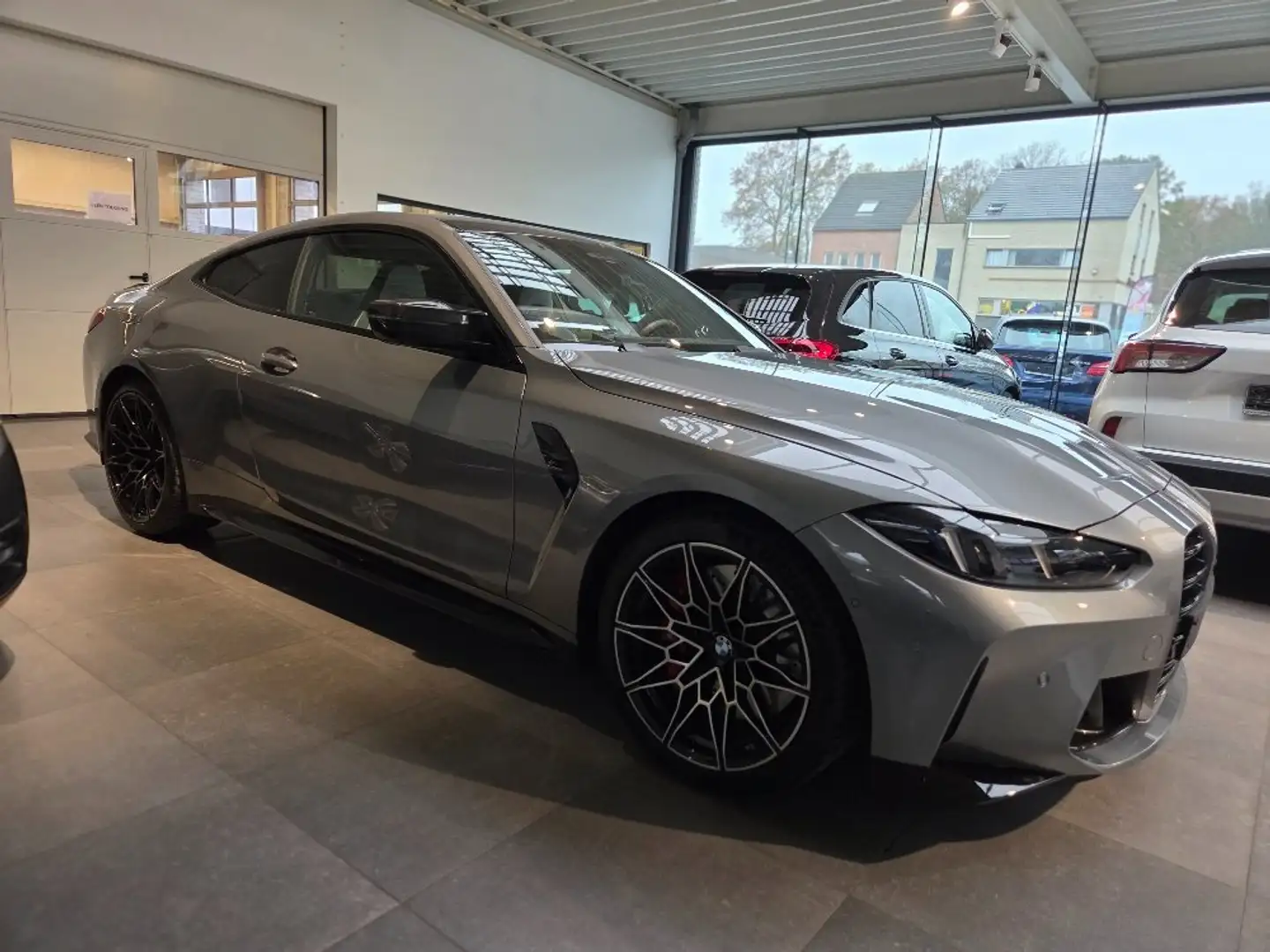 BMW M4 M4 Competition Grijs - 2