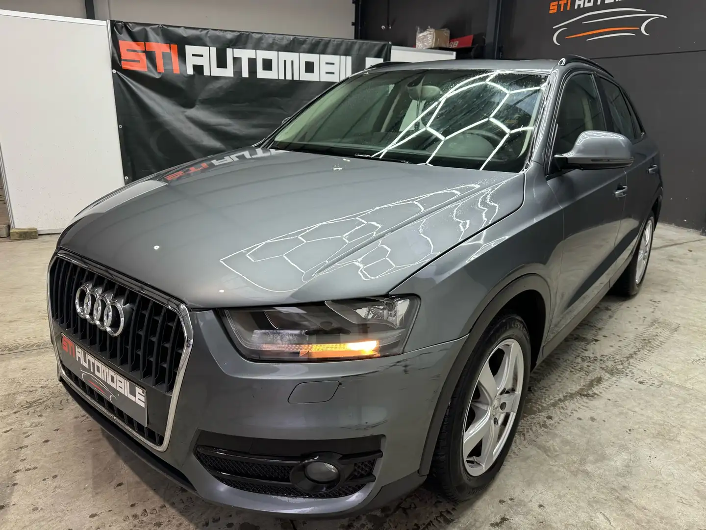 Audi Q3 2.0 TDi** MARCHAND EXPORT ** Nero - 1