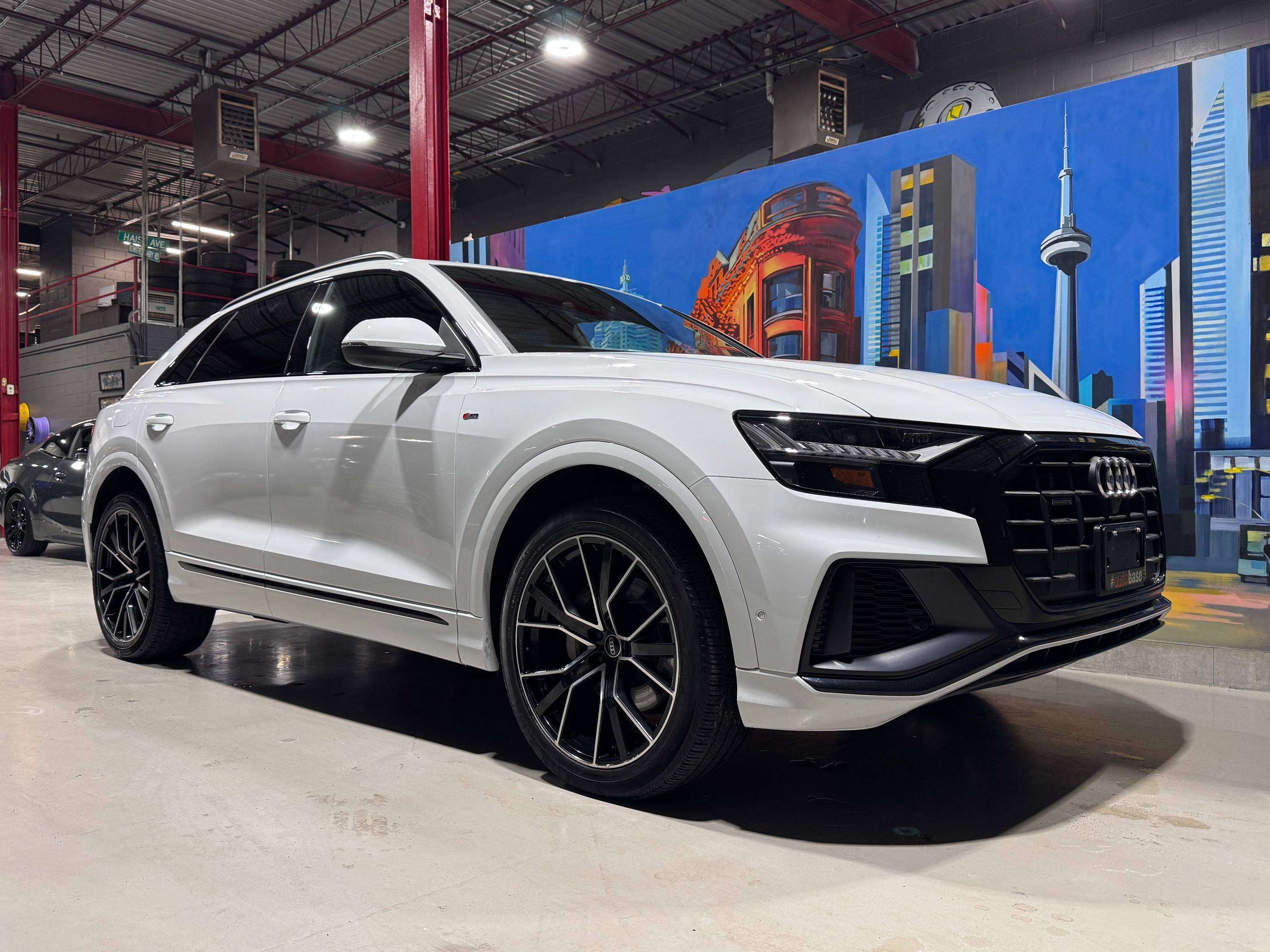 2023 Audi Q8 BLACK OPTICS | BANG & OLUFSEN | HITCH | 22S