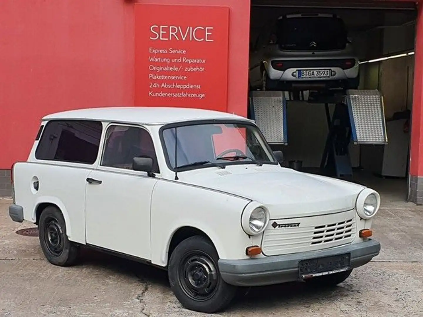 Trabant Trabant Universal 1.1 - 2