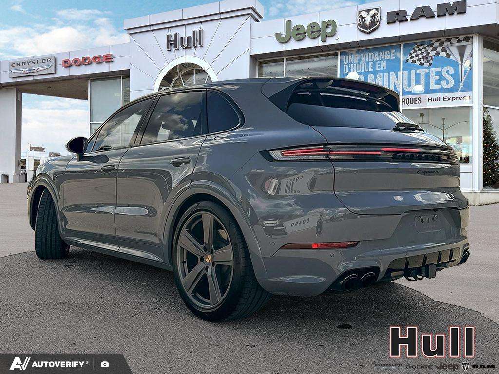 2024 Porsche Cayenne
