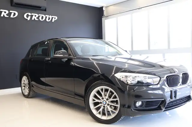 BMW 1 Series view 4