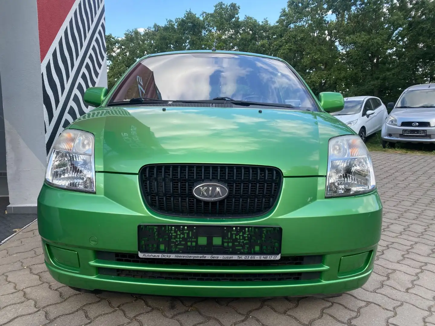 Kia Picanto 1.1 LX 5türig elFH ZV CD Servo Grün - 2