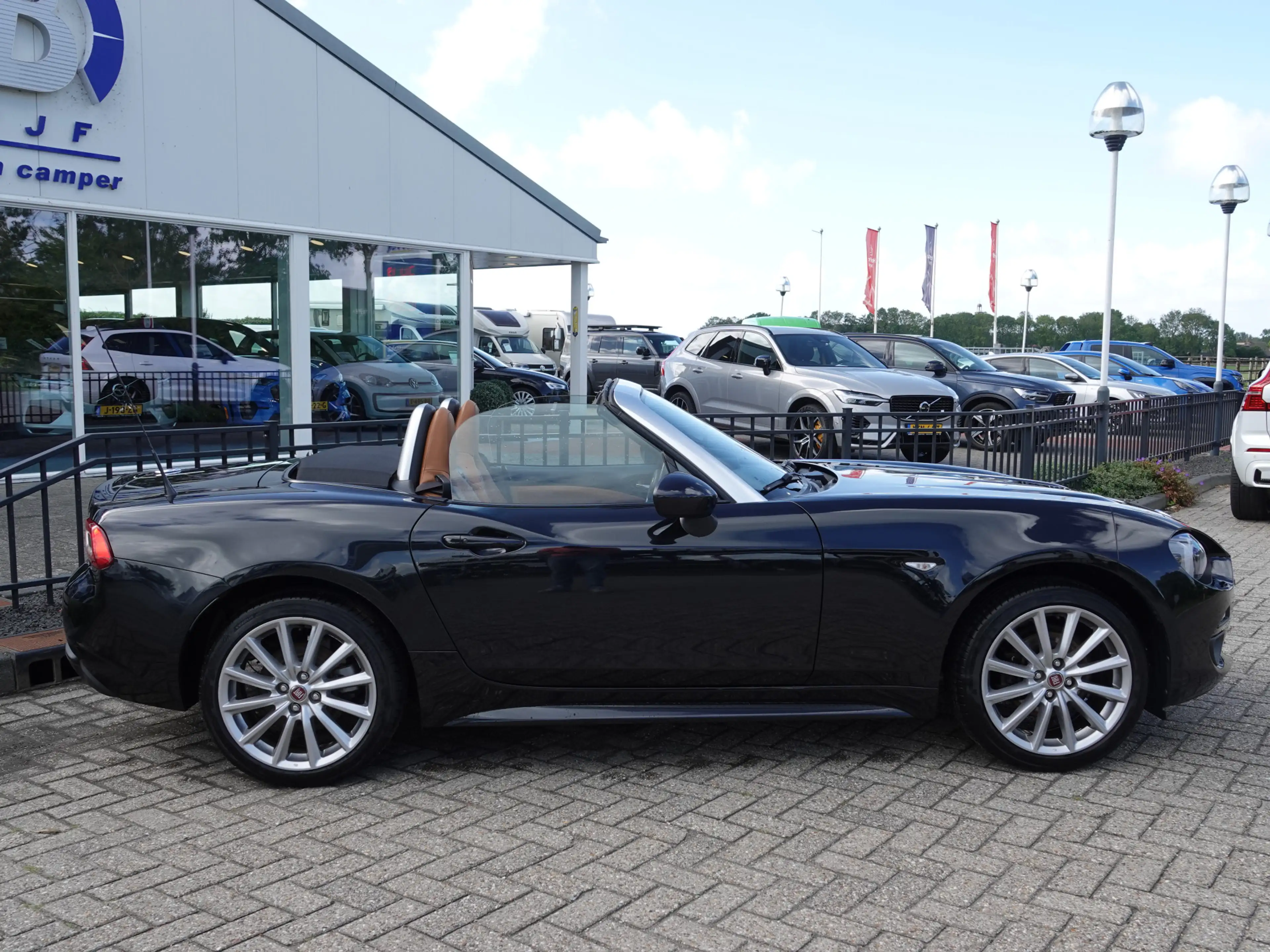 Fiat 124 Spider 1.4 MultiAir Turbo Lusso VOL LEER | CRUISE | LMV | — photo 2