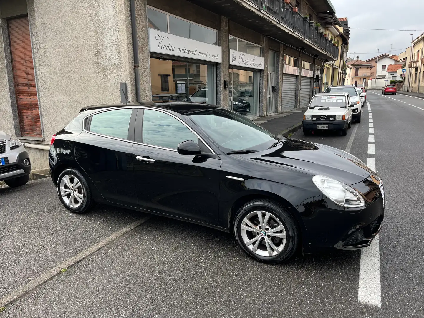 Alfa Romeo Giulietta 1.4 t. Distinctive Gpl 120cv*SOLO 78000KM Noir - 1