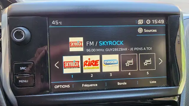 Peugeot 2008 view 24