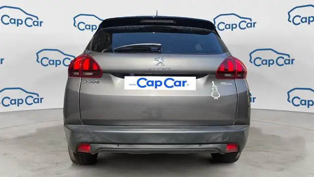 Peugeot 2008 view 3